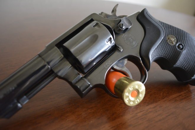 smith and wesson model 10 revolver