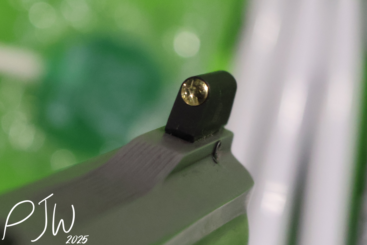 S&W Brass Bead Front Small